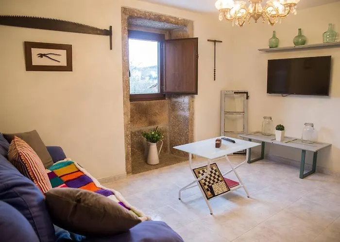 A Casa Da Moreira - En Ponte Maceira 펜션