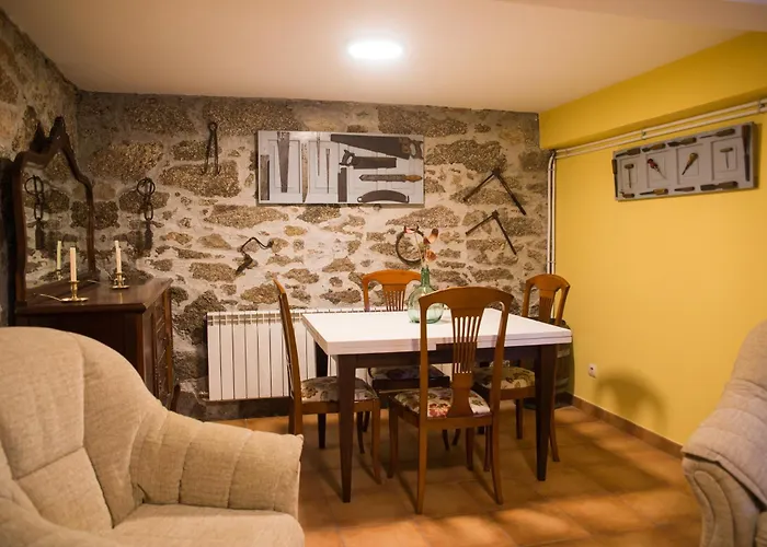 A Casa Da Moreira - En Ponte Maceira Holiday home A Coruna